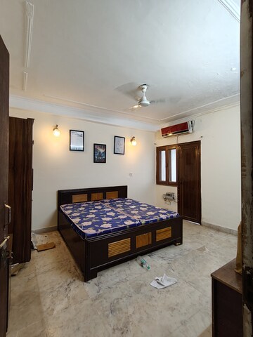 Bedroom in 2.5 BHK Builder Floor at Saket – for Rent