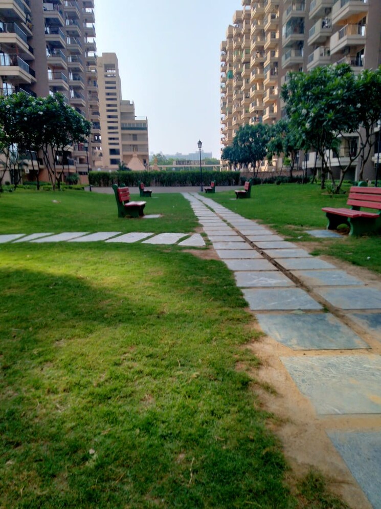 Garden, raipur bangar  200 Sq.Mt. Plot In Raipur Bangar Greater Noida 8720406