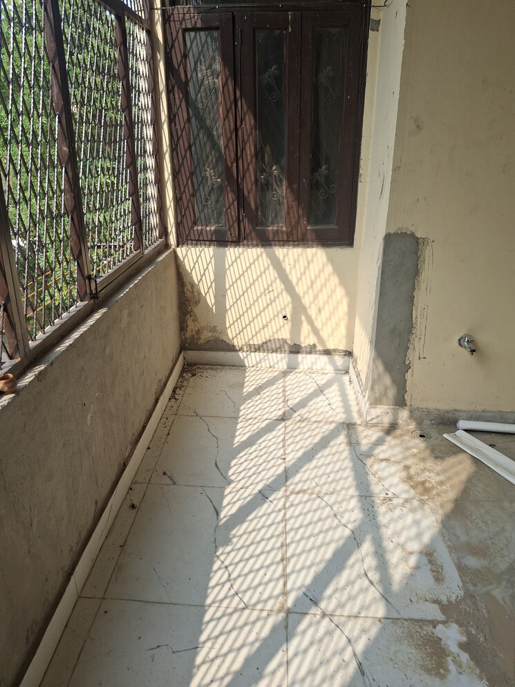 Balcony, vaishali sector 6 2 Bedroom 1000 Sq.Ft. Builder Floor In Vaishali Sector 6 Ghaziabad 8720451