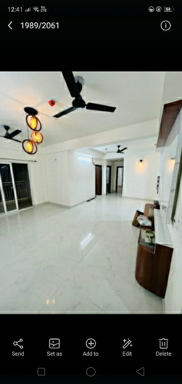 4 BHK + Servant Room Apartment For Rent in VVIP Mangal