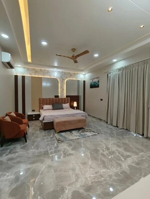 Bedroom in 3 BHK Builder Floor at Sector 29 – for Sale