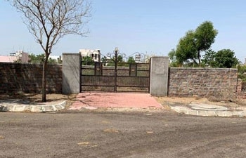 Plot For Sale in Vivek Vihar