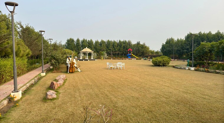 undefined, seema-sadan-farukh-nagar  150 Sq.Yd. Plot In Farukh Nagar Sector 1 Gurgaon 8720654