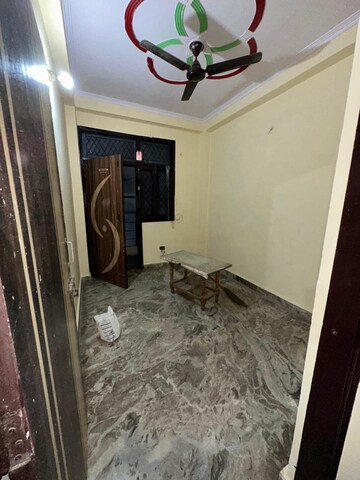 Bedroom in 2 BHK Apartment at Manimajra – for Rent