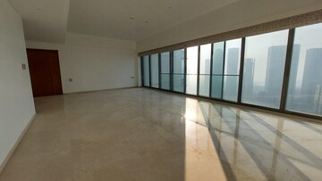 5 BHK Apartment For Rent in Rustomjee Crown, Prabhadevi
