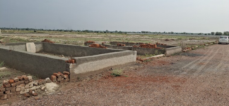 undefined, jewar  101 Sq.Yd. Plot In Jewar Greater Noida 8720717