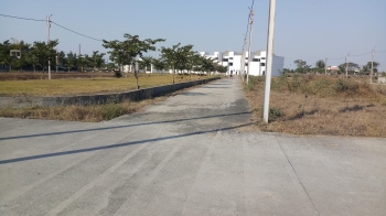 Plot For Sale in Vivek Vihar
