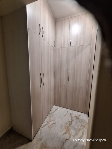 Furnished Amenities in 2 BHK Builder Floor at Sector 17 – for Rent