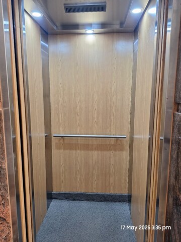 Furnished Amenities in 2 BHK Builder Floor at Sector 17 – for Rent