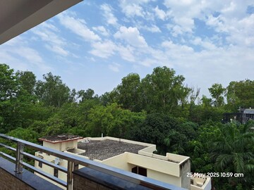 2 BHK Builder Floor – Exterior View View at Sector 17 - for Rent