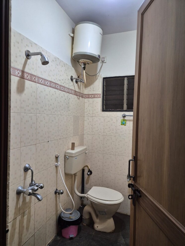 Bathroom, hsr layout 2 Bedroom 1200 Sq.Ft. Independent House In Hsr Layout Bangalore 8720782