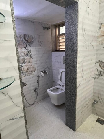 Bathroom in 1 BHK Apartment at Juhu – for Rent