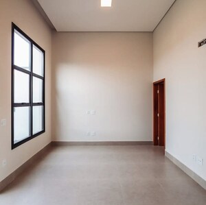 Room in 3.5 BHK Builder Floor at Sector 20 – for Sale