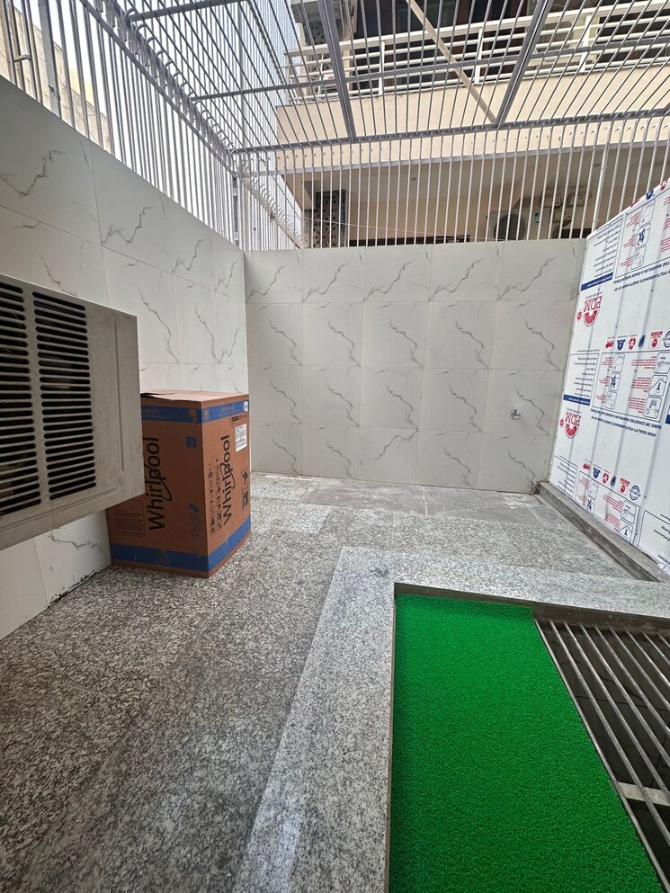 Exterior View, sector 27 1 RK 600 Sq.Ft. Builder Floor In Sector 27 Gurgaon 8720526