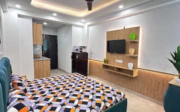 Bedroom in 1 RK Builder Floor at Sector 27 – for Rent