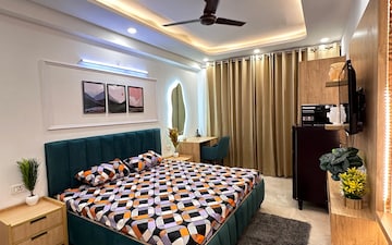 Bedroom in 1 RK Builder Floor at Sector 27 – for Rent
