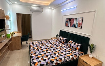 Bedroom in 1 RK Builder Floor at Sector 27 – for Rent