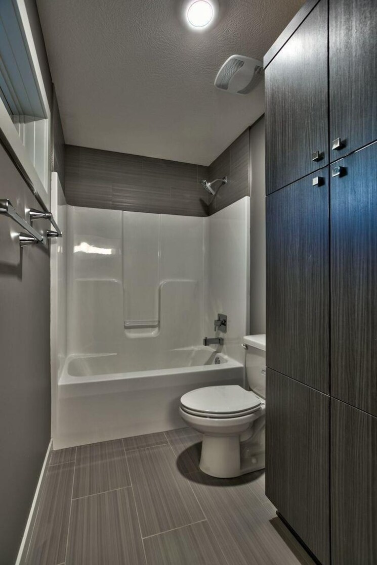 Bathroom, avighna-one-avighna-park 5 Bedroom 3800 Sq.Ft. Apartment In Lower Parel Mumbai 8720835