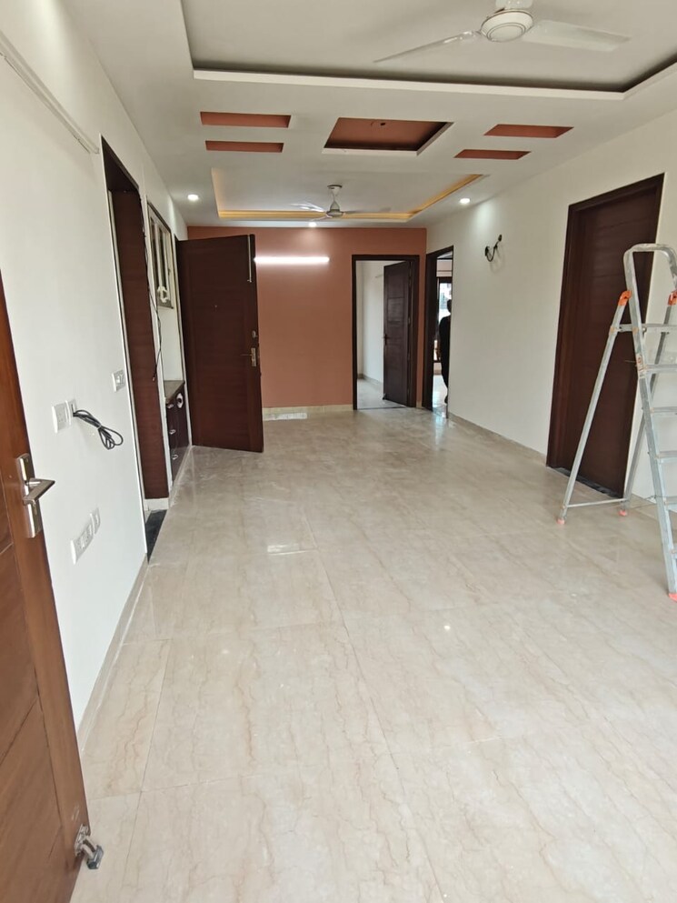 Room, sector 46 3 Bedroom 1560 Sq.Ft. Builder Floor In Sector 46 Gurgaon 8720898