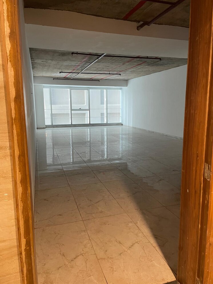 Room, sindhu bhavan road Commercial Office Space 1389 Sq.Ft. In Sindhu Bhavan Road Ahmedabad 8720960