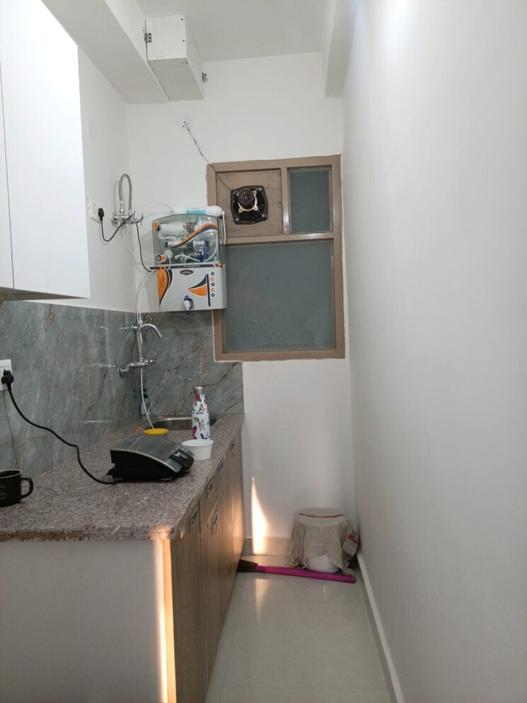 Kitchen, sector 28 1 RK 500 Sq.Ft. Builder Floor In Sector 28 Gurgaon 8720879