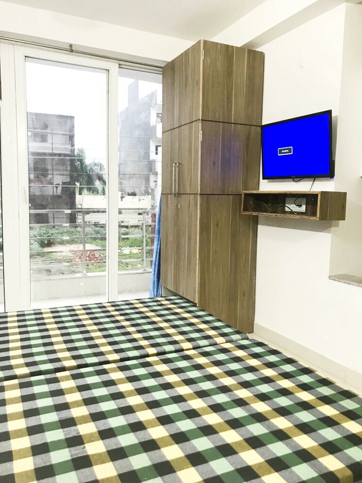 Bedroom, sector 28 1 RK 500 Sq.Ft. Builder Floor In Sector 28 Gurgaon 8720879