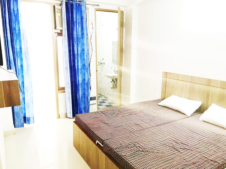 Bedroom, sector 28 1 RK 500 Sq.Ft. Builder Floor In Sector 28 Gurgaon 8720879