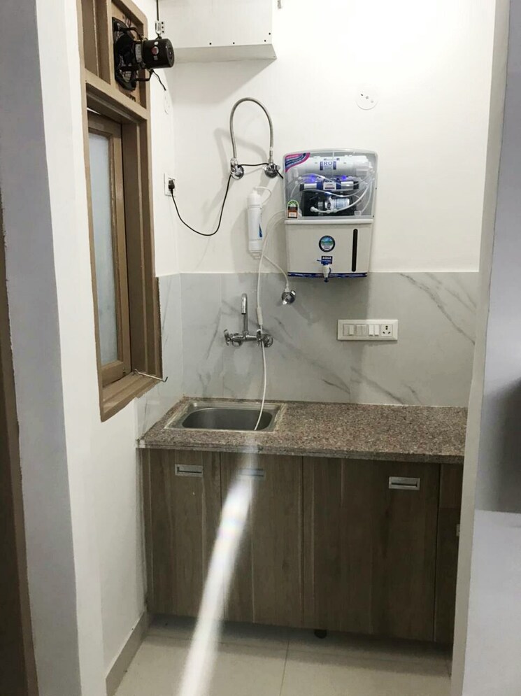 Kitchen, sector 28 1 RK 500 Sq.Ft. Builder Floor In Sector 28 Gurgaon 8720879