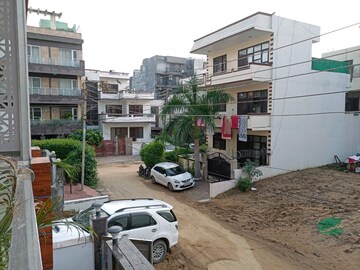 1 RK Builder Floor – Exterior View View at Sector 28 - for Rent