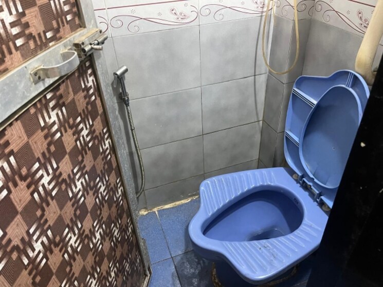 Bathroom, new-avdhut-chs 2 Bedroom 600 Sq.Ft. Apartment In Sanpada Navi Mumbai 8721179