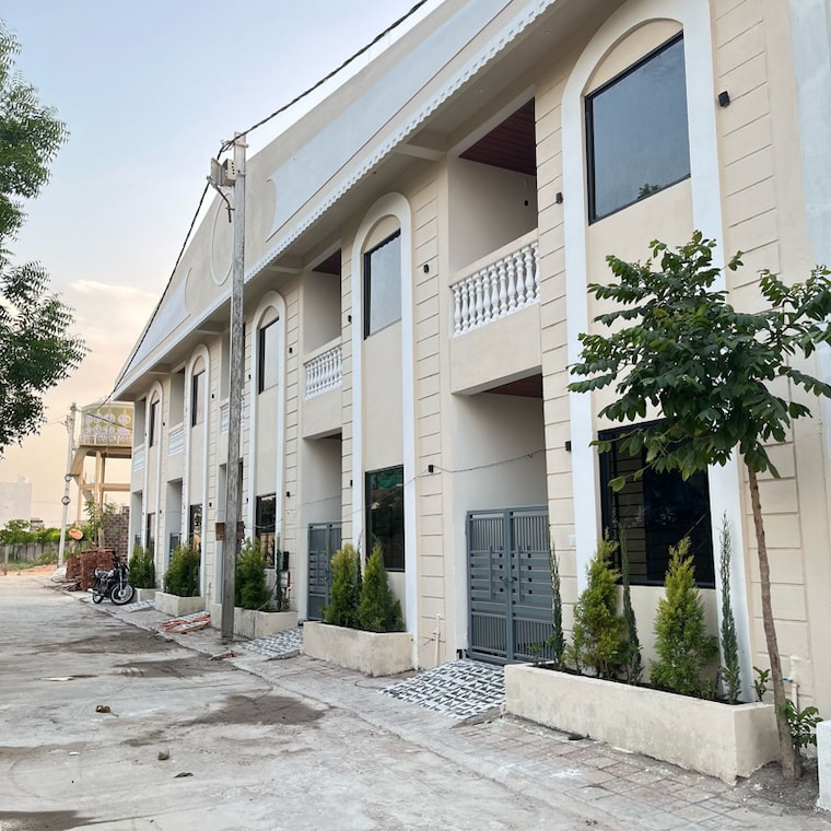 Exterior View, talawali chanda 2 Bedroom 400 Sq.Ft. Independent House In Talawali Chanda Indore 8721226