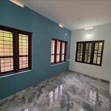 Room in 3 BHK Builder Floor at Sector 32 – for Sale