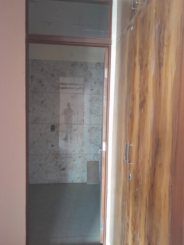 Furnished Amenities in 6 BHK Villa at Mansarovar Extension – for Sale