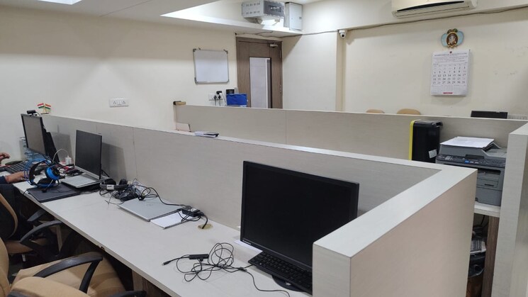 Team Area, sandesh-solitaire-corporate-park Commercial Office Space 985 Sq.Ft. In Makarba Ahmedabad 8721358