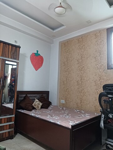 Living Room in 1 BHK Builder Floor at Vasundhara Sector 1 – for Rent