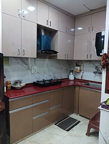 Kitchen in 1 BHK Builder Floor at Vasundhara Sector 1 – for Rent