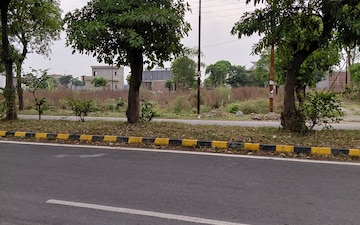 Plot For Sale in New Moradabad