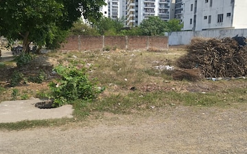 Plot For Sale in New Moradabad