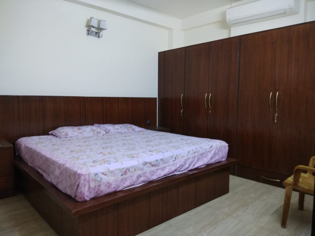 3 BHK Builder Floor For Rent in Chattarpur