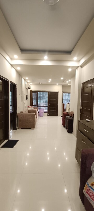 Living Room in 3 BHK Builder Floor at Kohli One Malibu Town, Sector 47 – for Rent