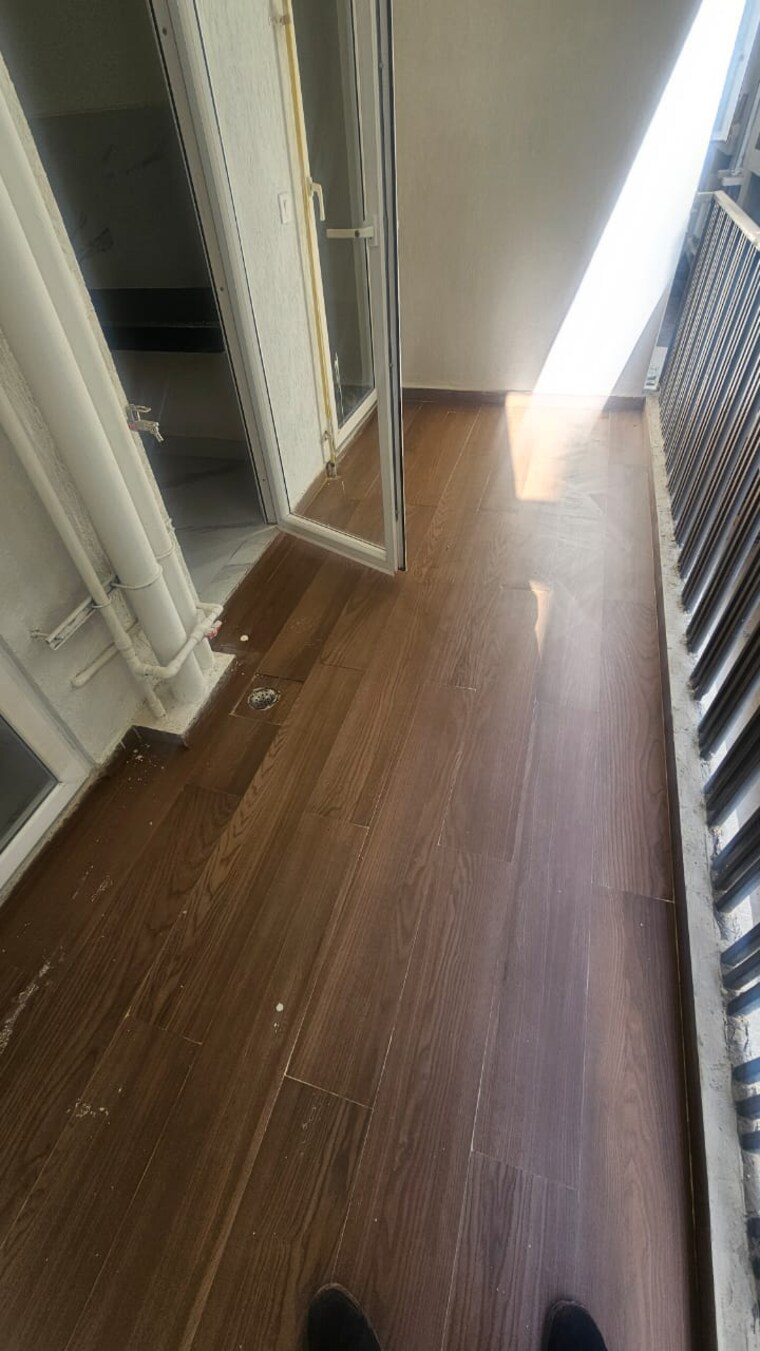 Balcony, smart-world-gems 2 Bedroom 1103 Sq.Ft. Apartment In Sector 89 Gurgaon 8721709