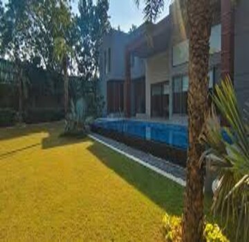 6+ BHK Villa – Garden View at Dera Mandi - for Sale