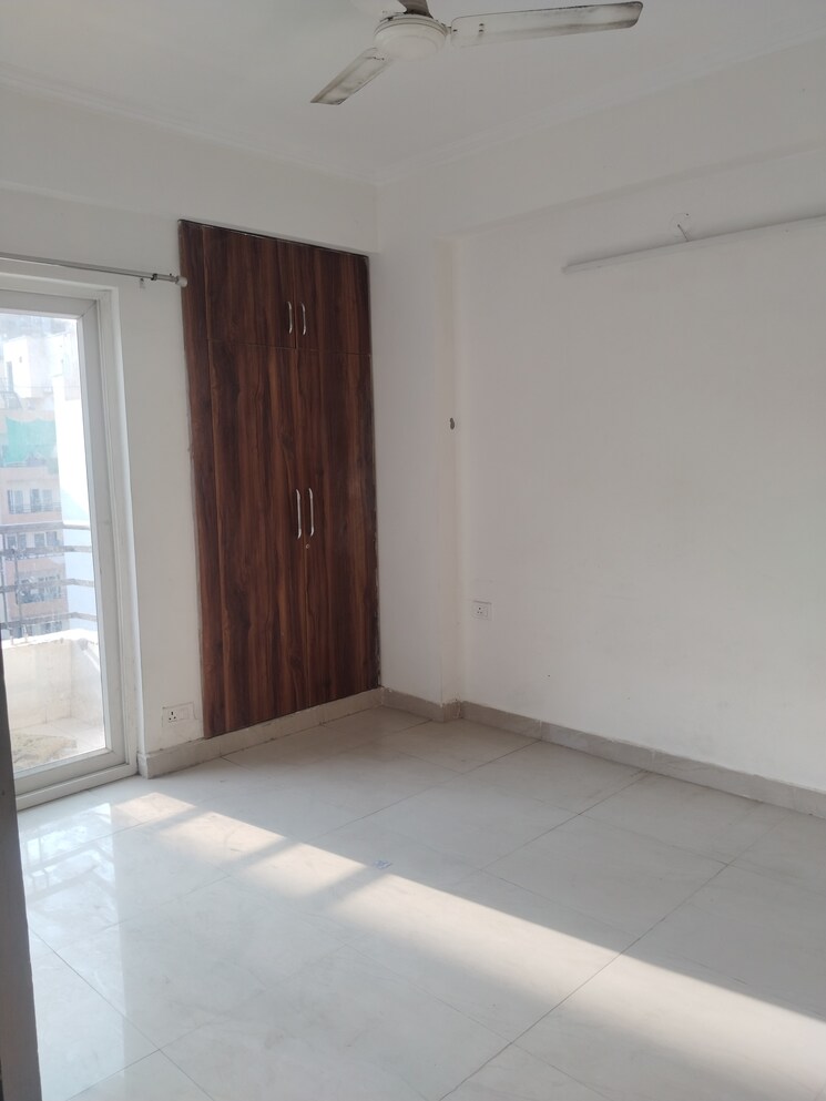 Room, amrapali-centurian-park 2 Bedroom 1055 Sq.Ft. Apartment In Tech Zone 4 Greater Noida Greater Noida 8722045