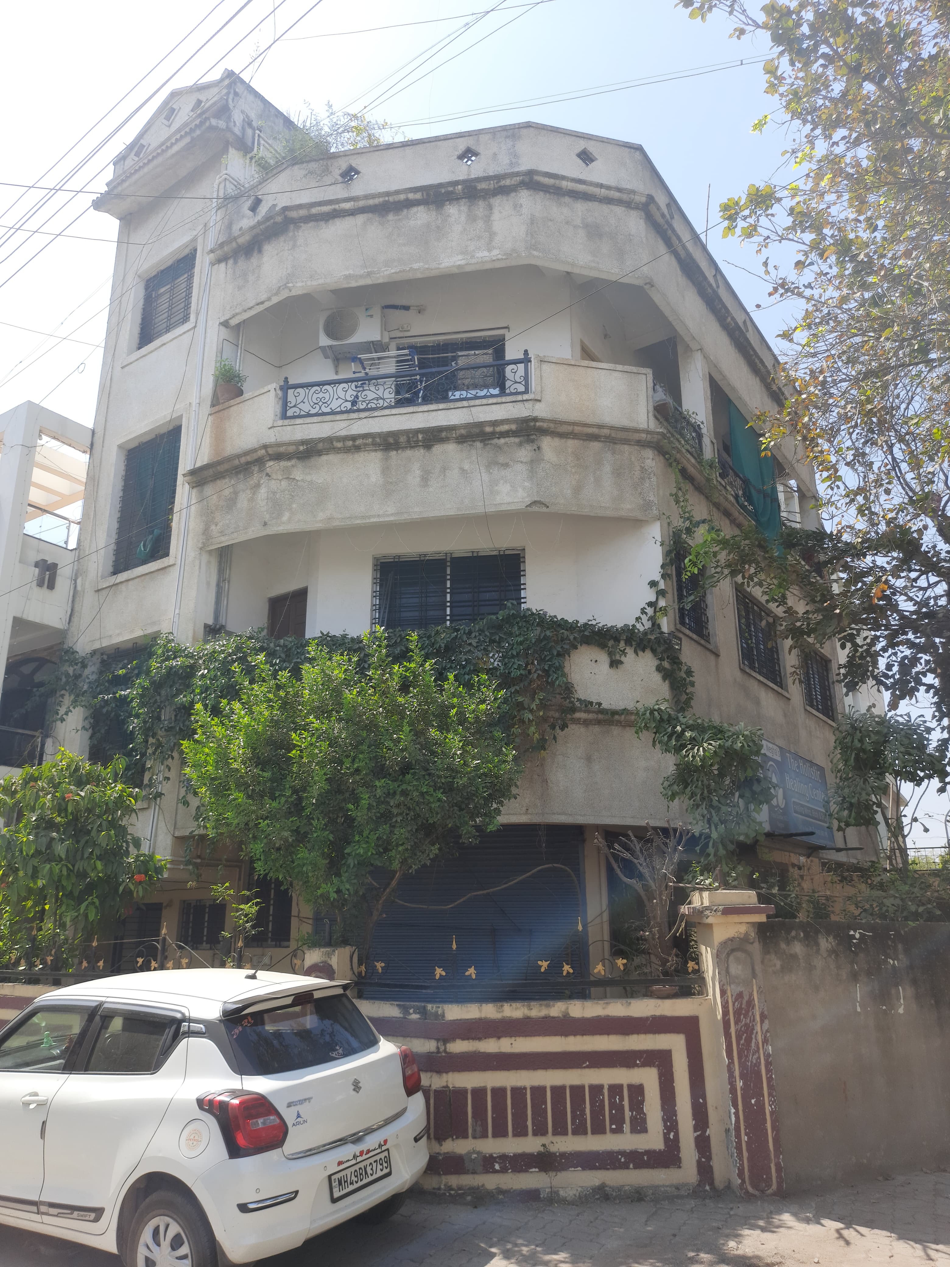 4 BHK Independent House For Sale in Pqrst 