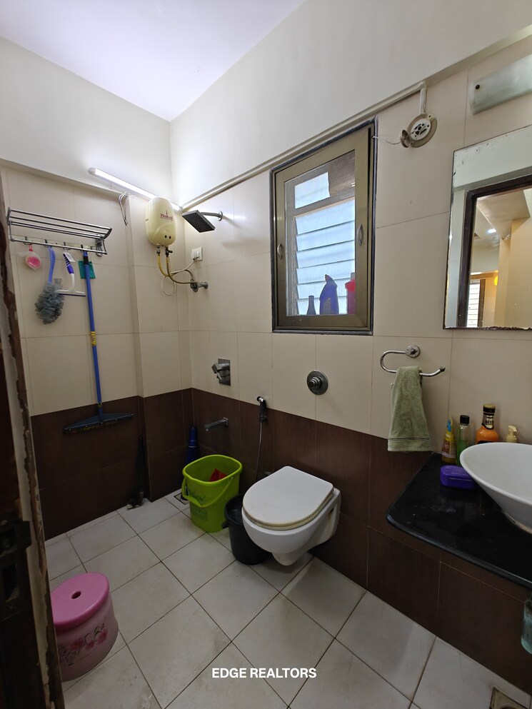 Master Bedroom, tilak-nagar-building 2 Bedroom 700 Sq.Ft. Apartment In Tilak Nagar Mumbai 8722236