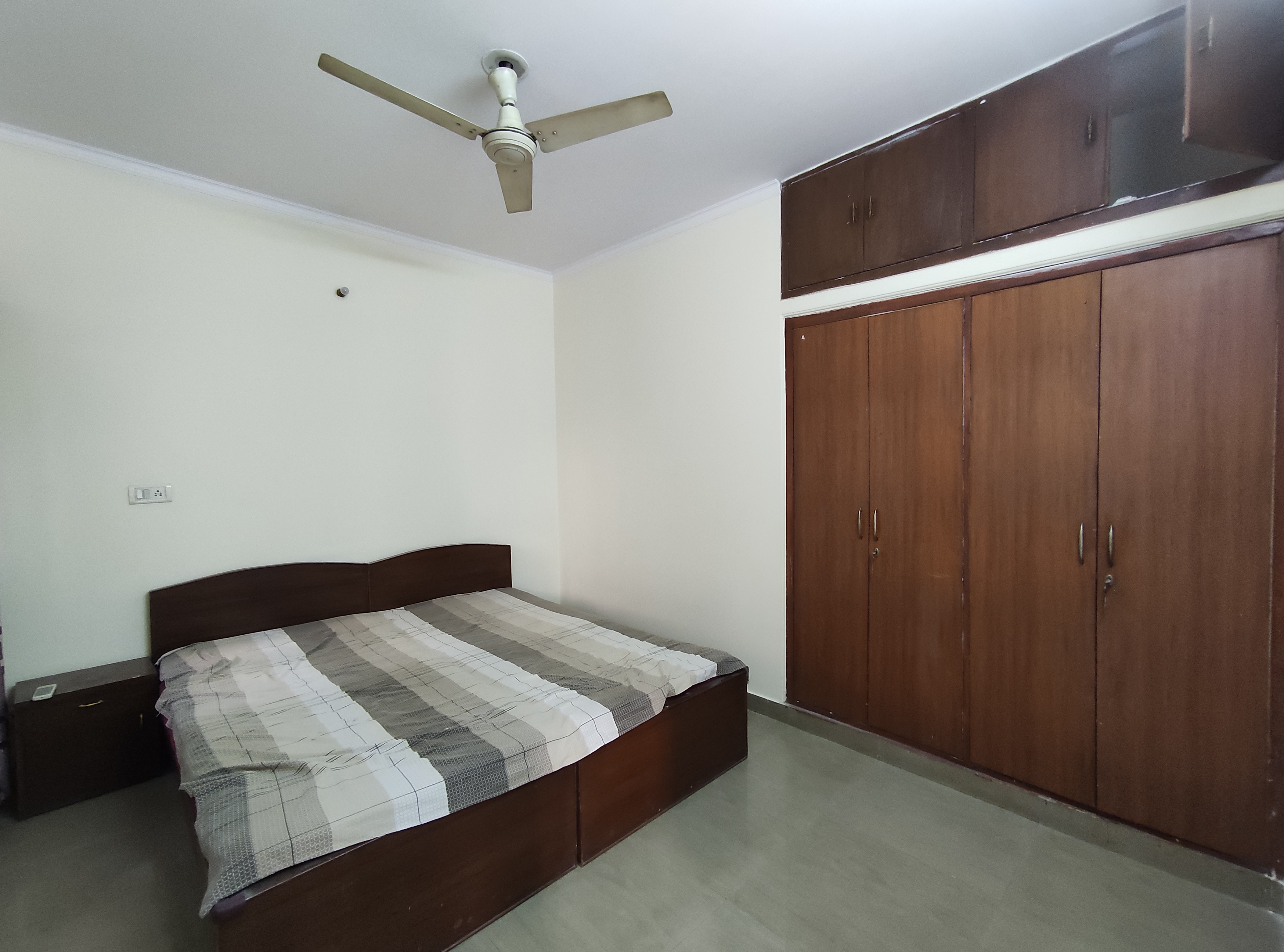 3 BHK Apartment For Rent in Sector A Pocket B c 