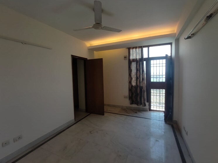 Room, signature-global-synera 2 Bedroom 735 Sq.Ft. Apartment In Sector 81 Gurgaon 8722458