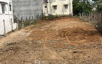 Plot For Sale in Preet Vihar