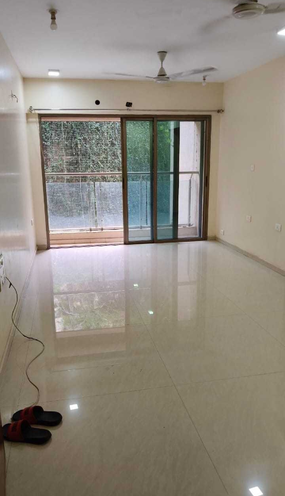 2 BHK 985 Sq.Ft. Apartment in K Raheja Vistas