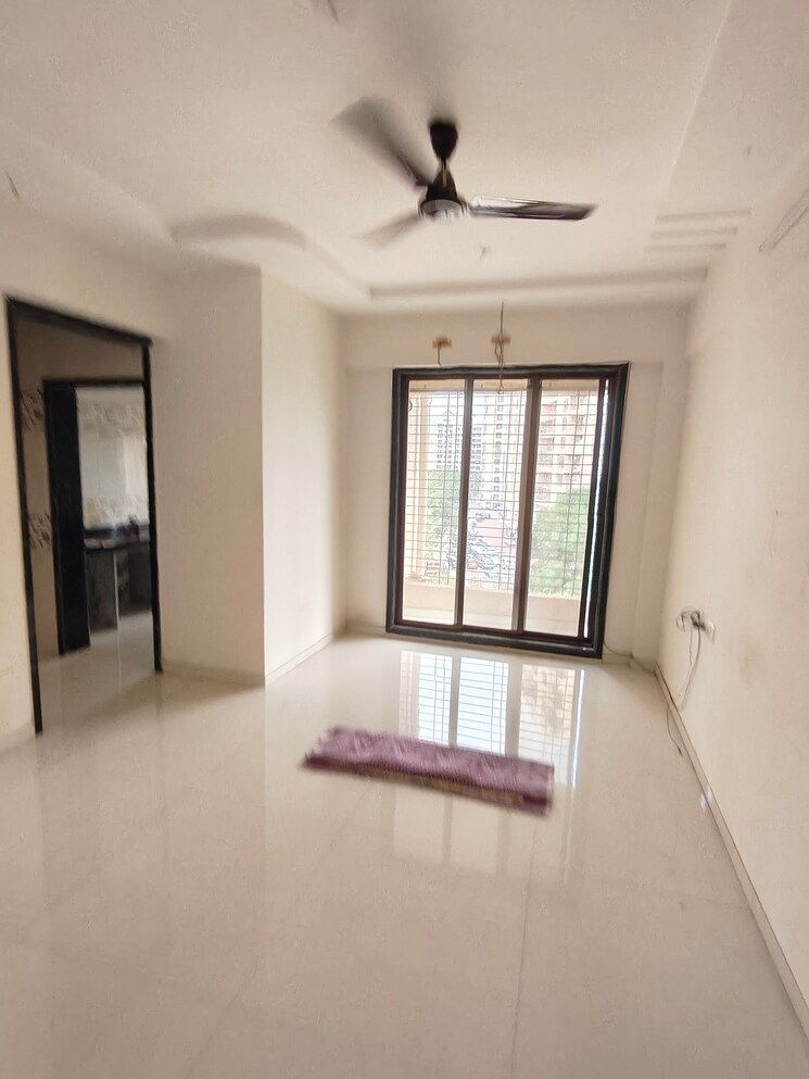 Living Room, shree-jadhav-gadh 1 Bedroom 683 Sq.Ft. Apartment In Kalyan West Thane 8722725